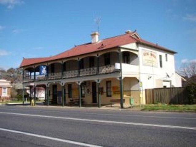 Royal Hotel Mandurama Esterno foto