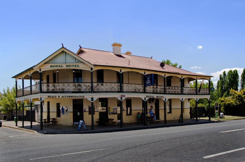 Royal Hotel Mandurama Esterno foto