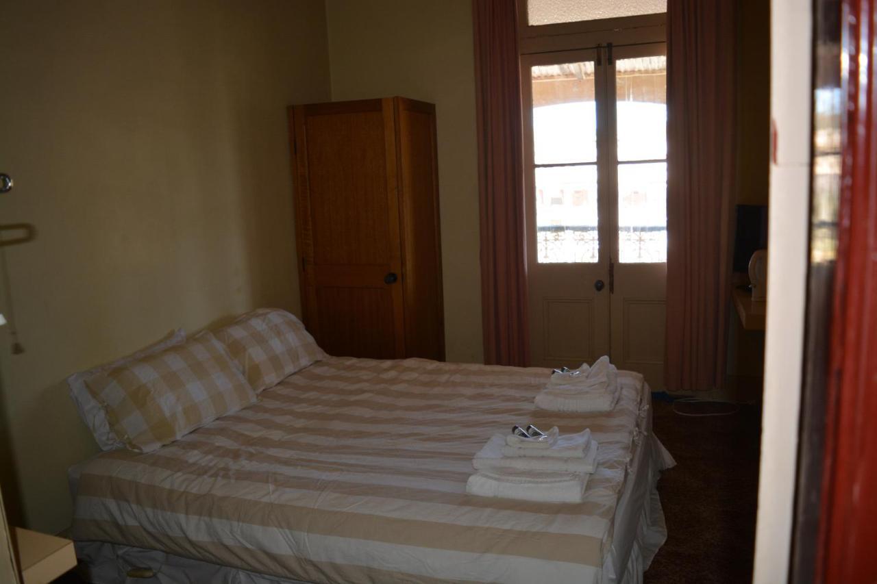 Royal Hotel Mandurama Esterno foto
